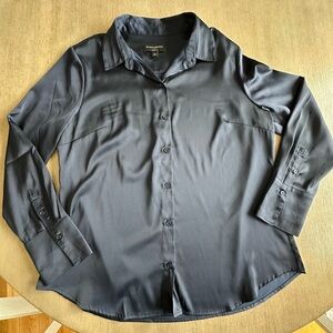 Banana Republic classic fit black silk Casual Button-Down Shirt